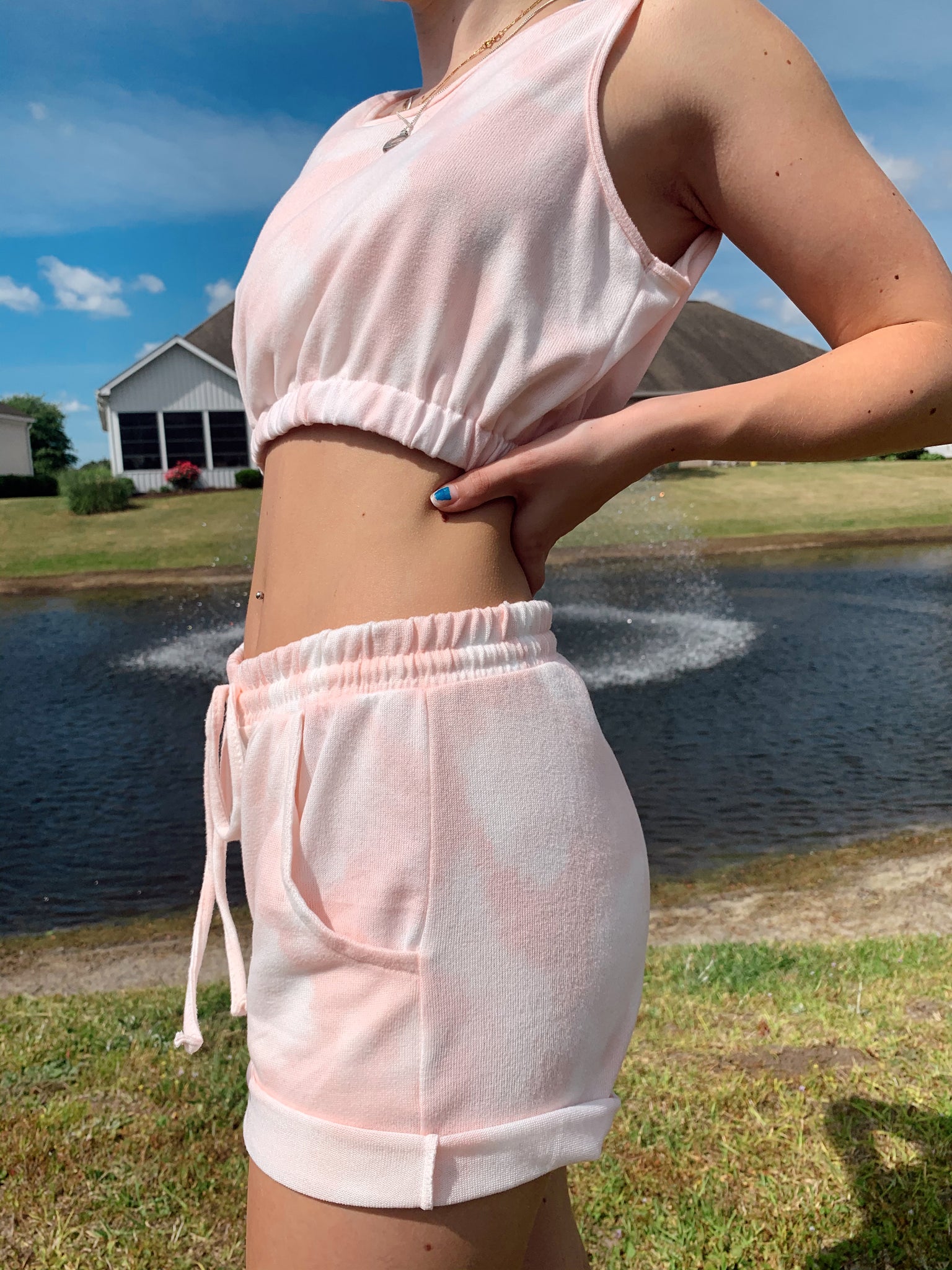 baby pink cloudy dye 2 piece set